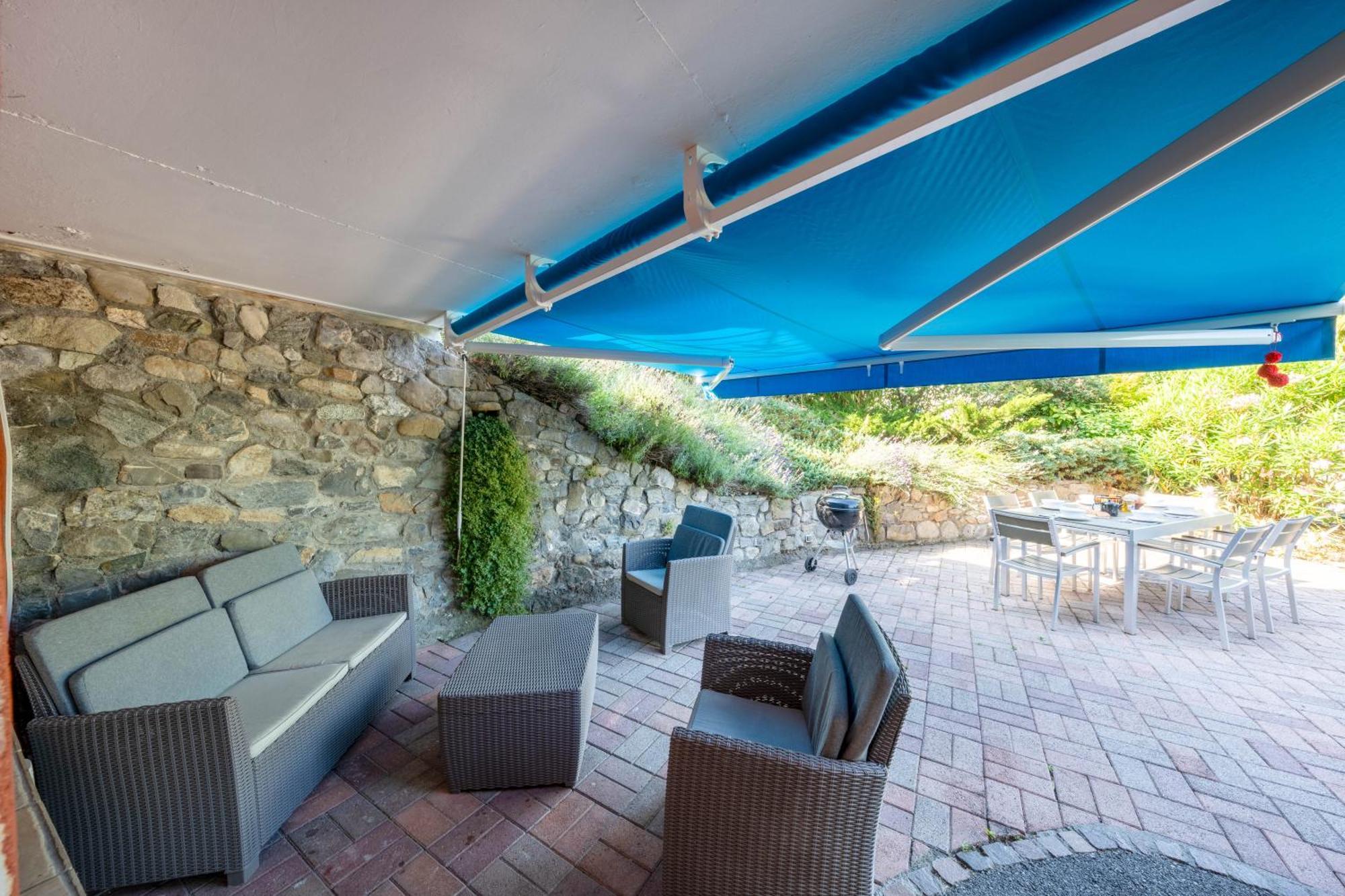 With Garden & Terrasse Very Quiet